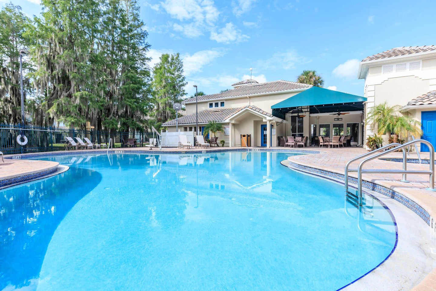 Saratoga Resort Villas Image 14