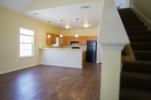 Oak Manor Villas Image 2
