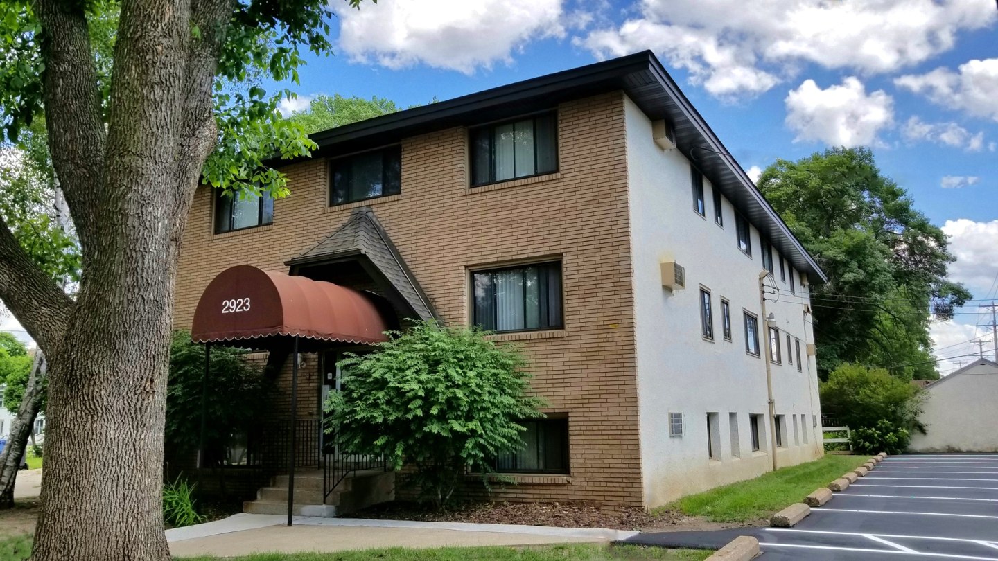 Minnehaha Apartments Image 4