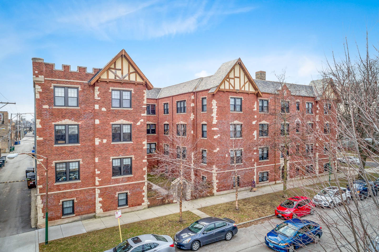 4651 North Wolcott Ave. Apt. Image 1