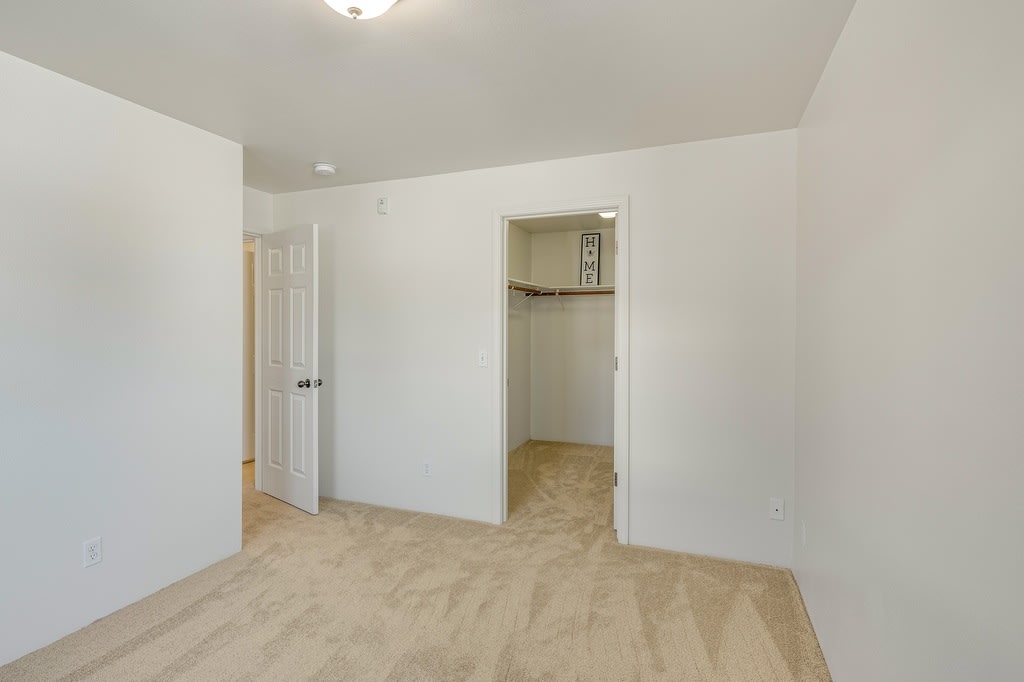La Maisonnette Apartment Homes Image 6