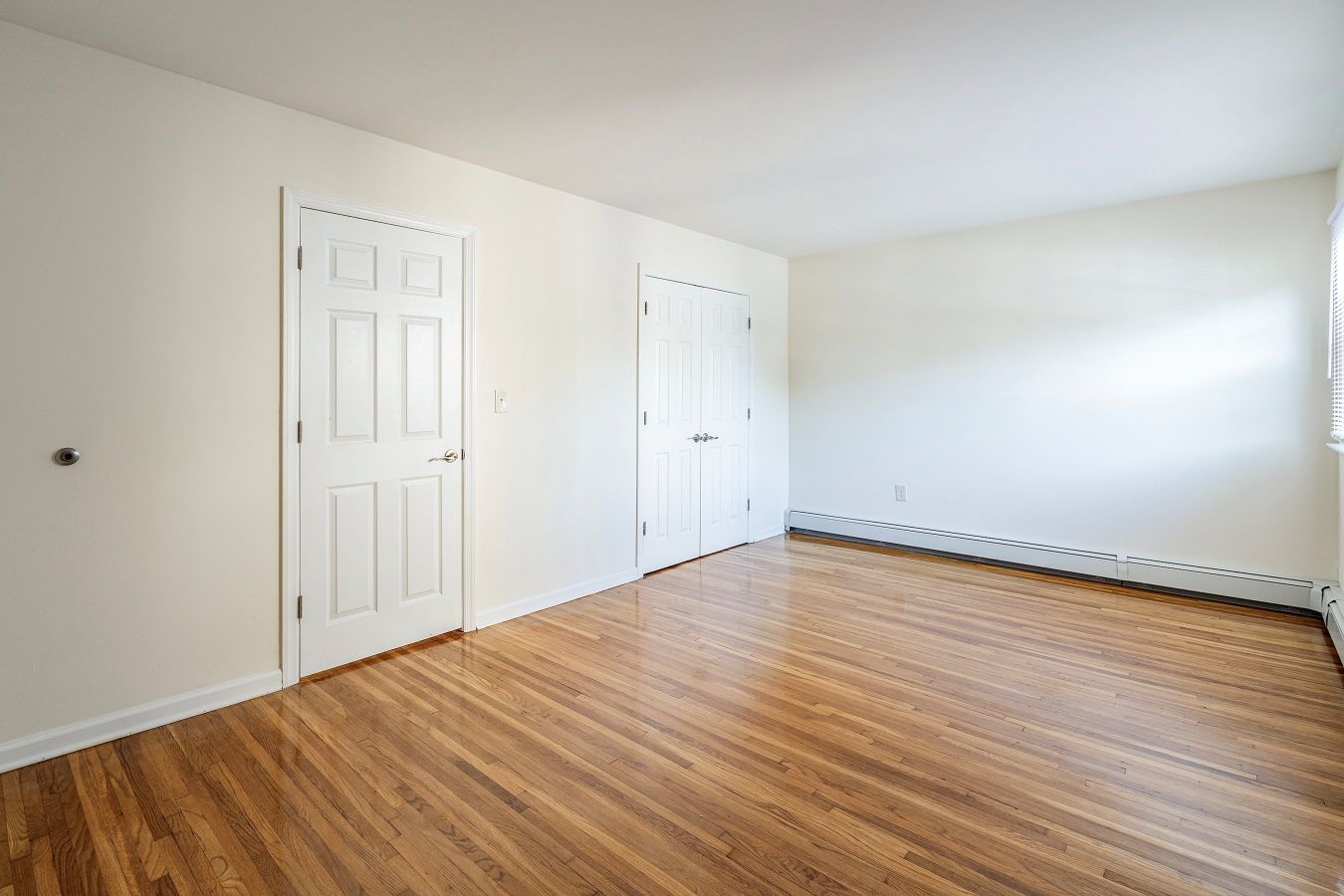 Newtonian Gardens Apartments Image 24