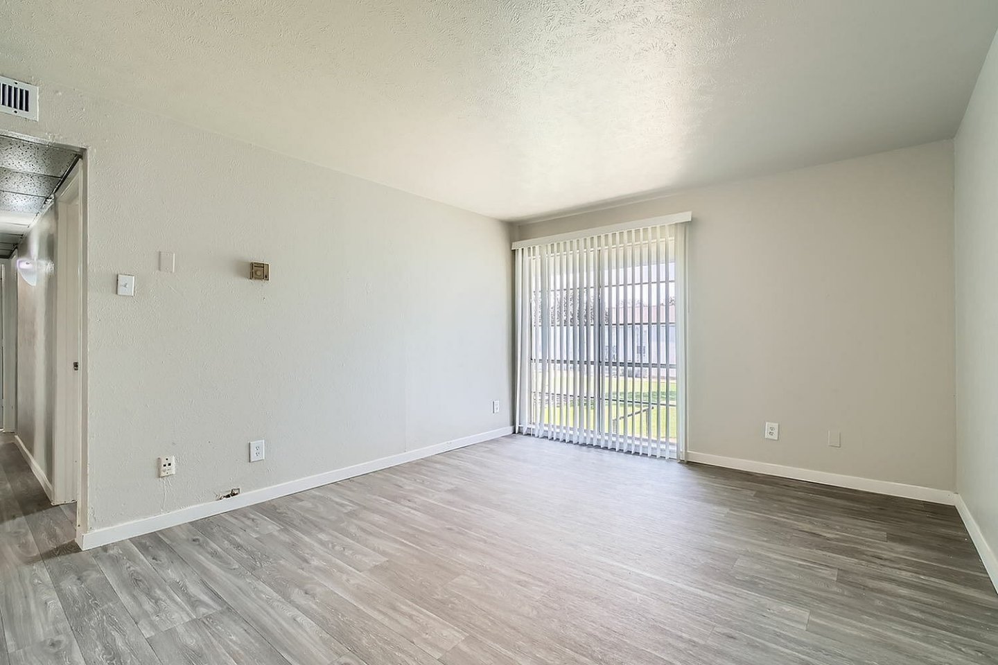 The Courtland Image 26