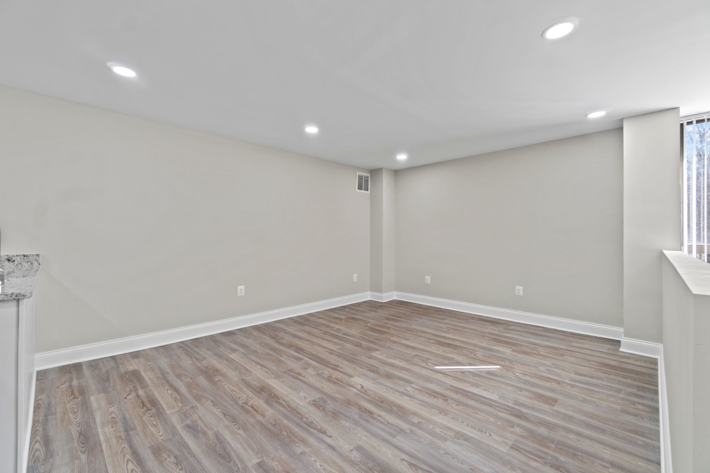 Westchester Tower Rental Apartments Image 9