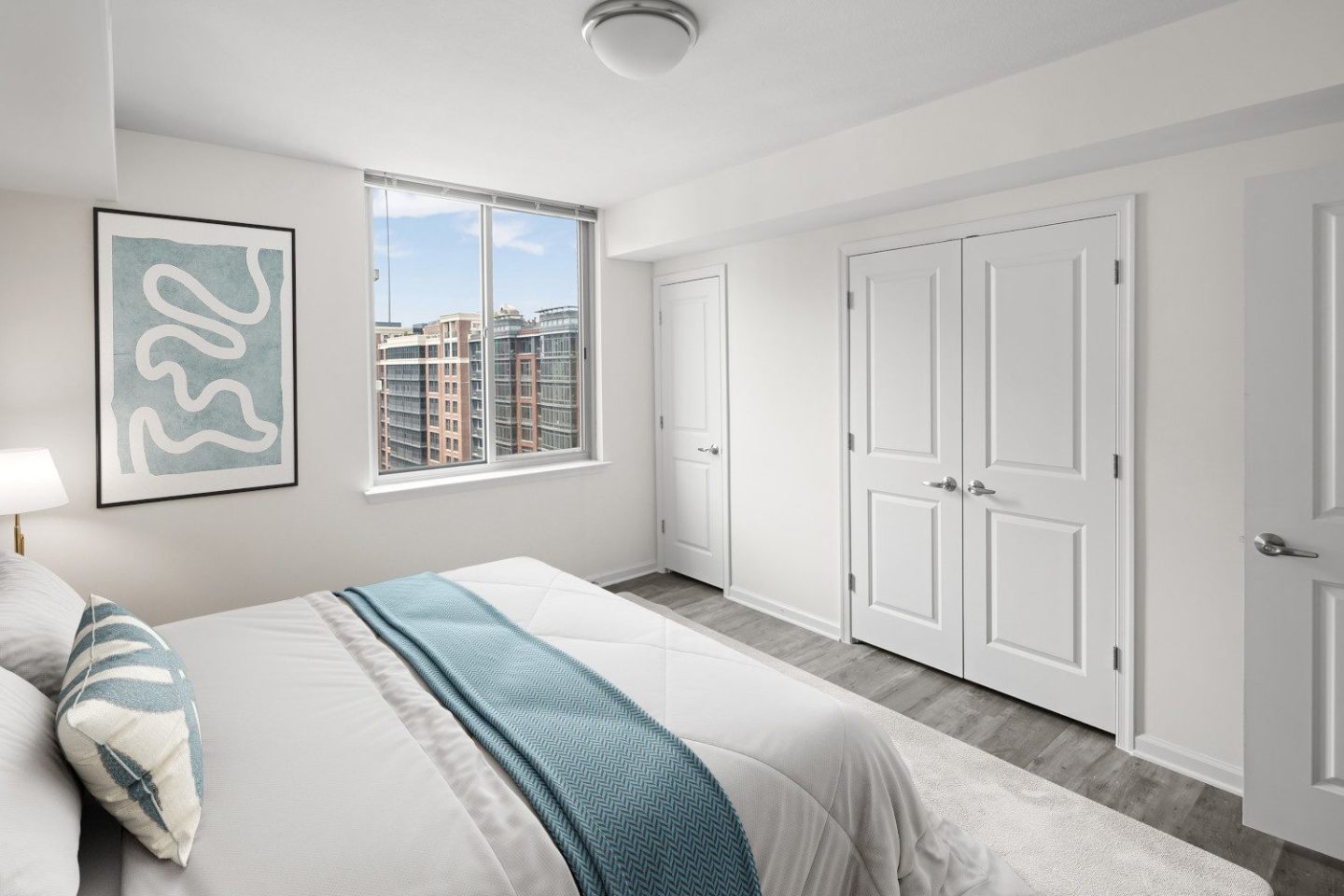 909 Apartments Image 15