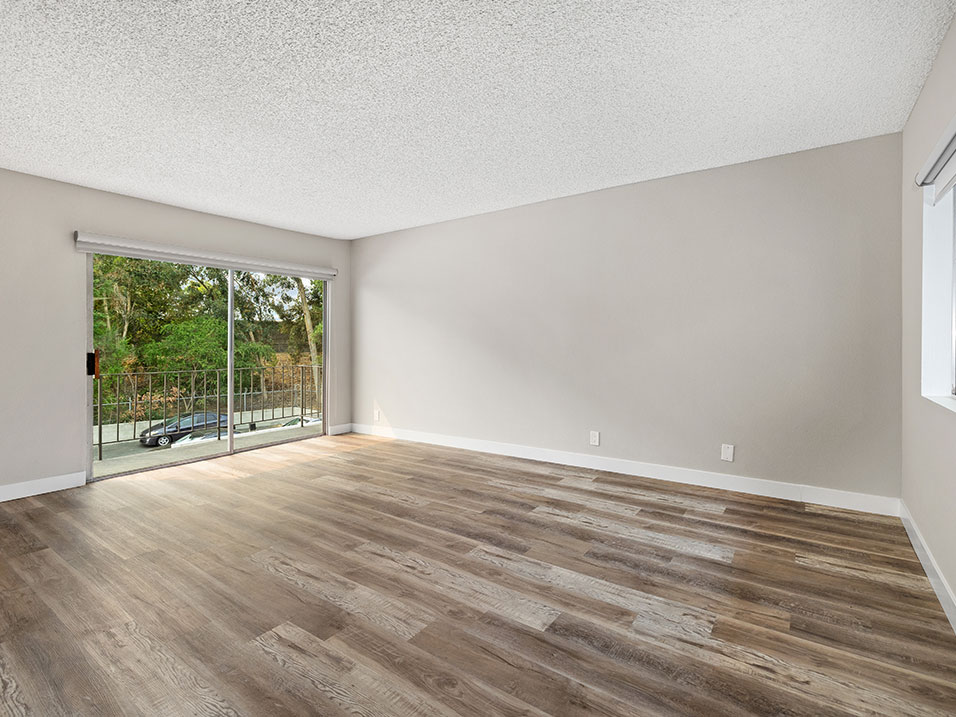 Sherman Oaks Gardens Image 16