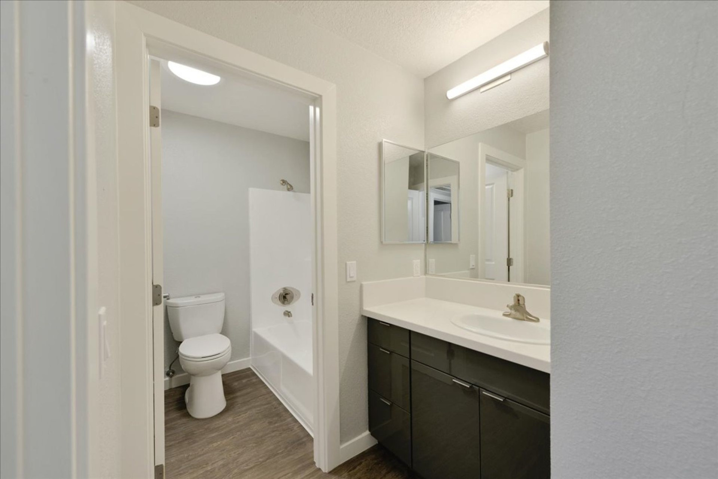 The 3900 Apartment Homes Image 11