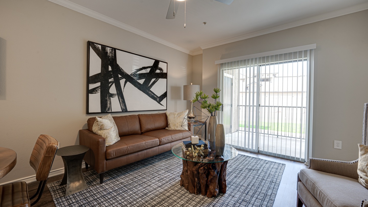 Highland Luxury Living Image 6