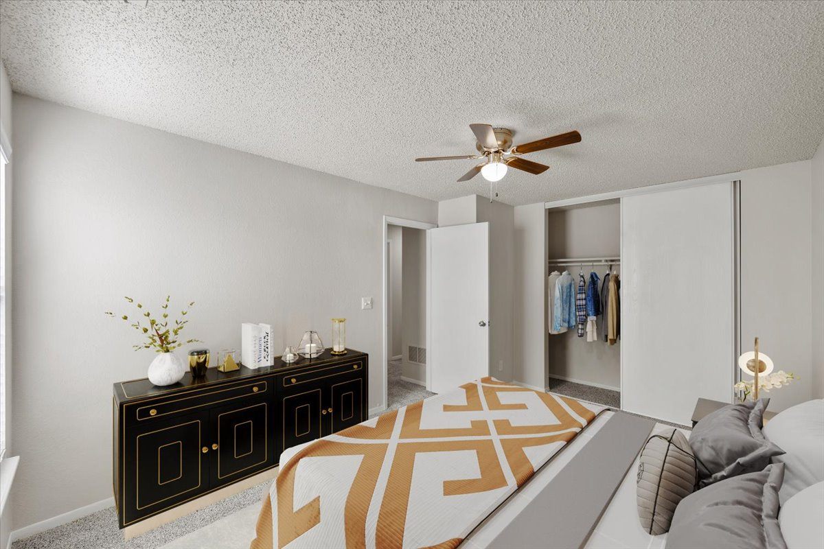 Active Adult - Cloverset Valley Apartment Homes Image 8