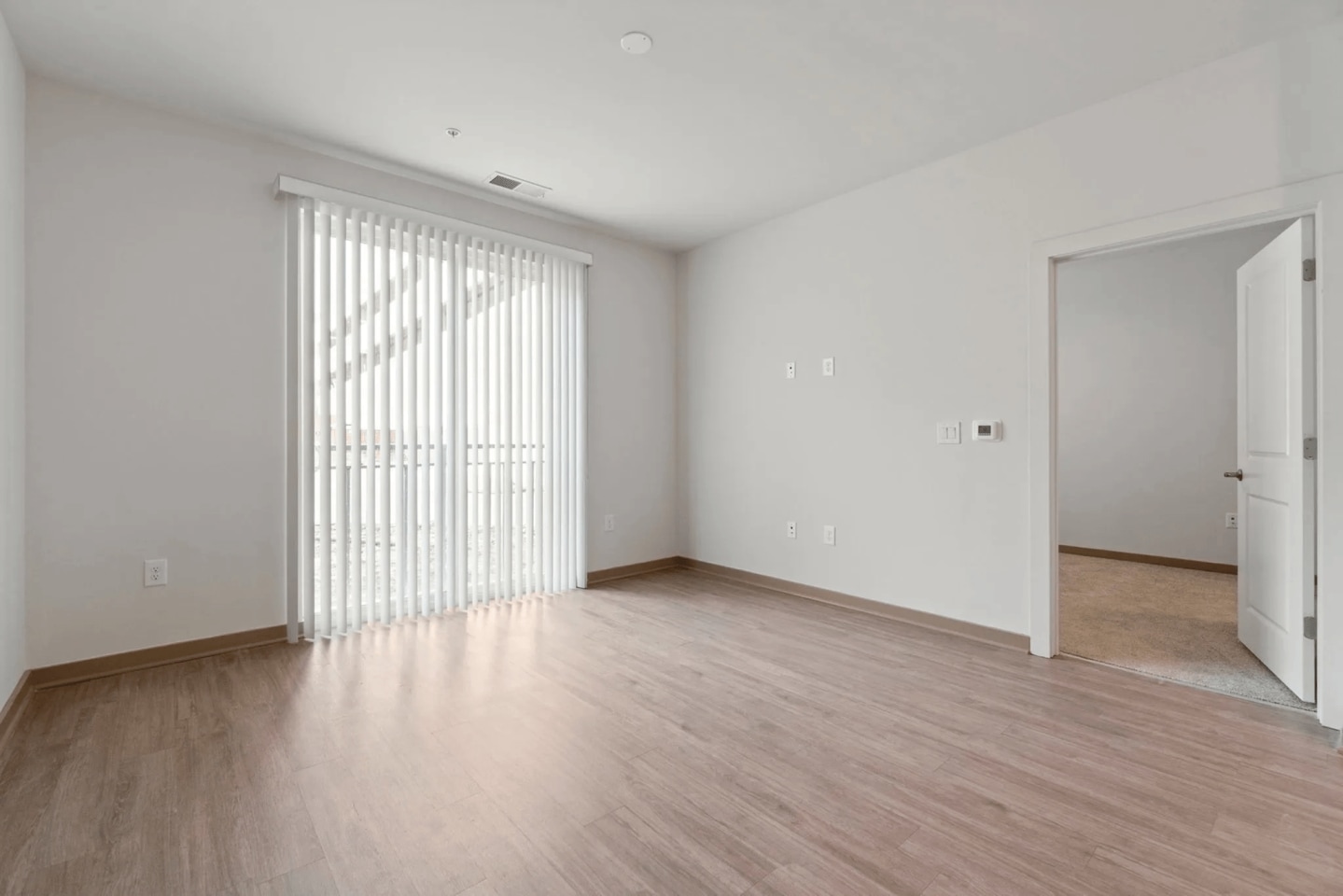 Metropolis Apartments Image 31