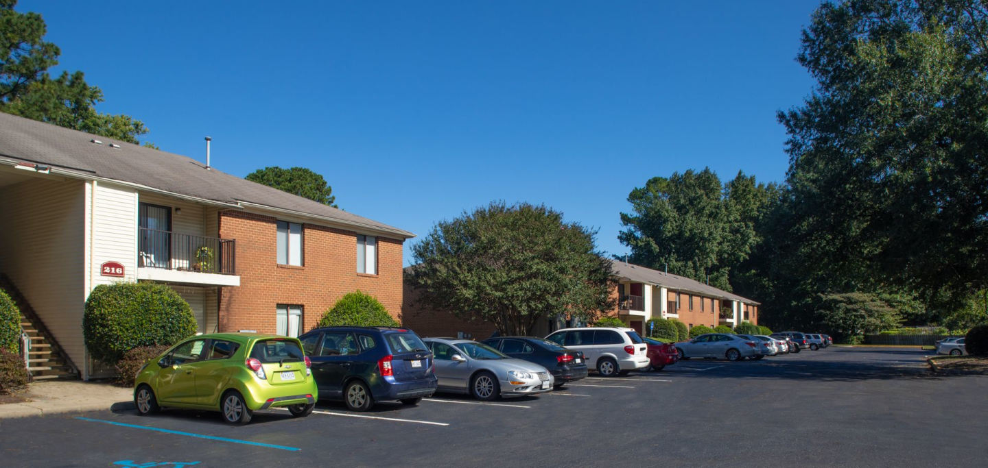 Willow Oaks Image 3