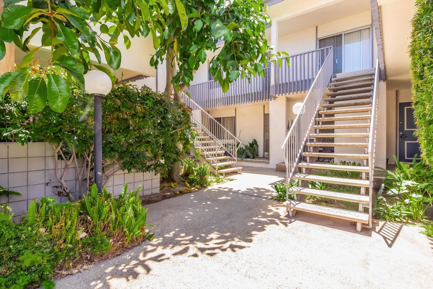 Ocean West Apartments Image 11
