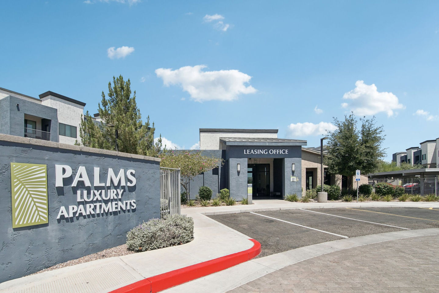 Palms Luxury Apartments Image 30