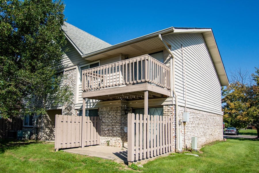 Lake Camelot Image 24