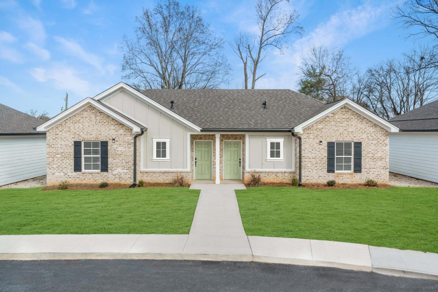 Forest Hill Villas Image 29