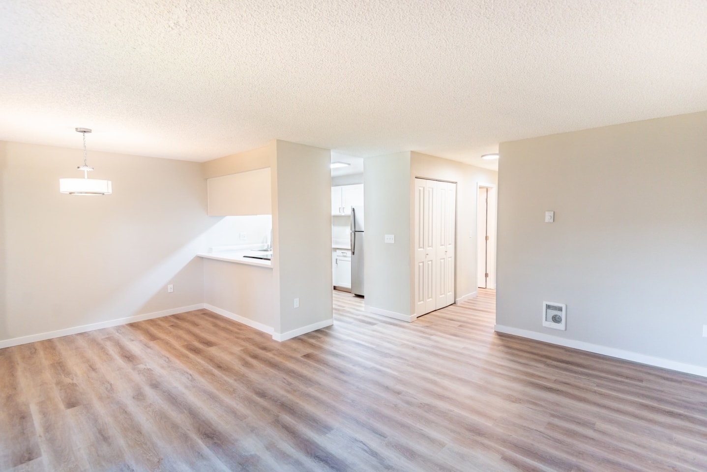 Riverside Park Apartments Image 14