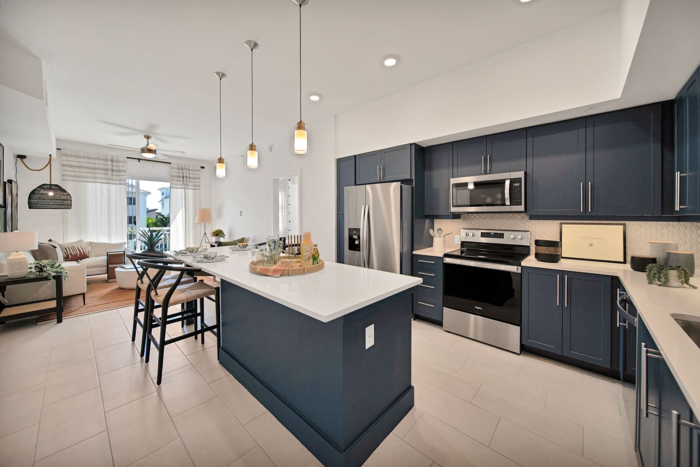 Vesada Luxury Apartment Homes Image 5
