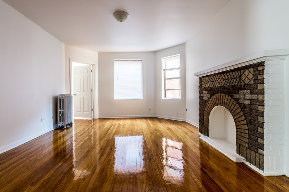 7609 S Coles Image 9