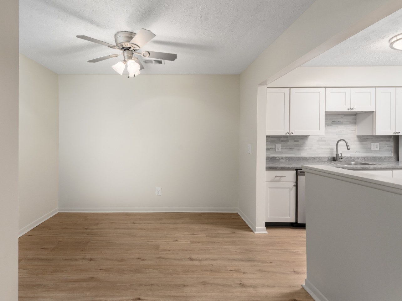 Roxalana Hills Apartments Image 16
