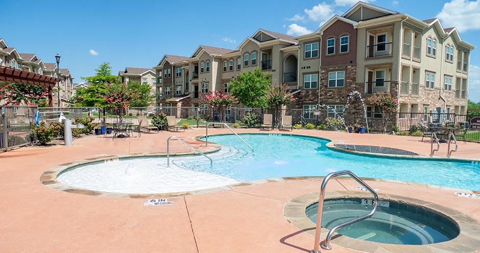Gardens of Denton Image 16