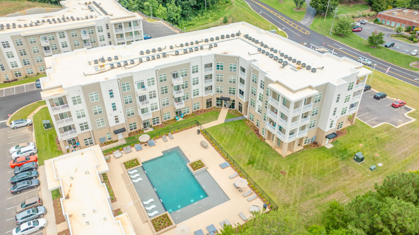 Lofts at Hamilton Luxury Apartments Image 4