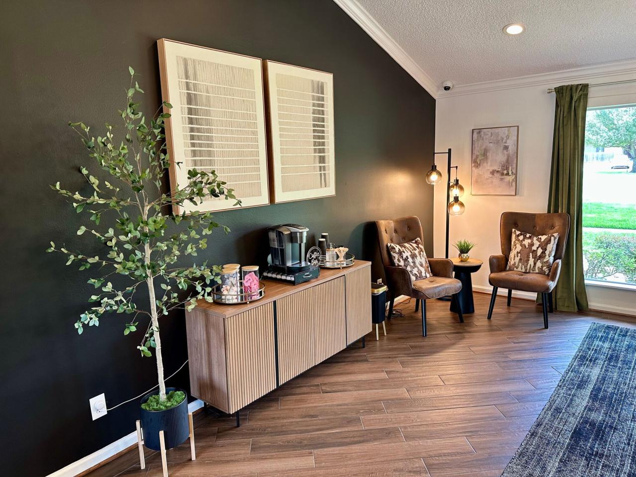 Green Arbor Image 38