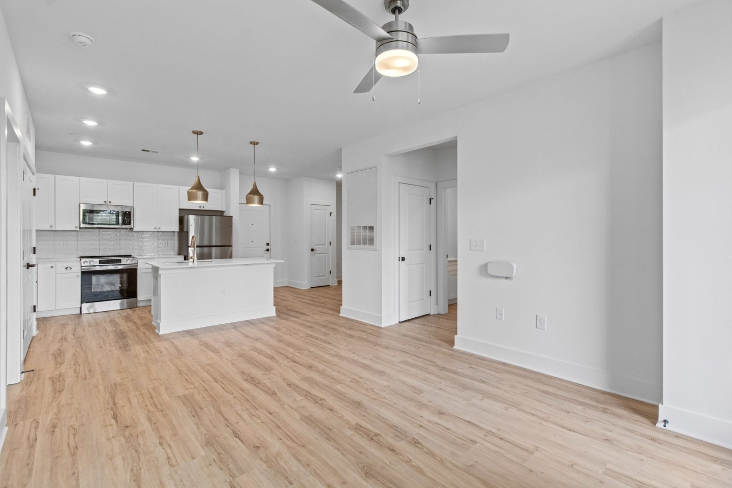 The Nixon Apartments Image 43