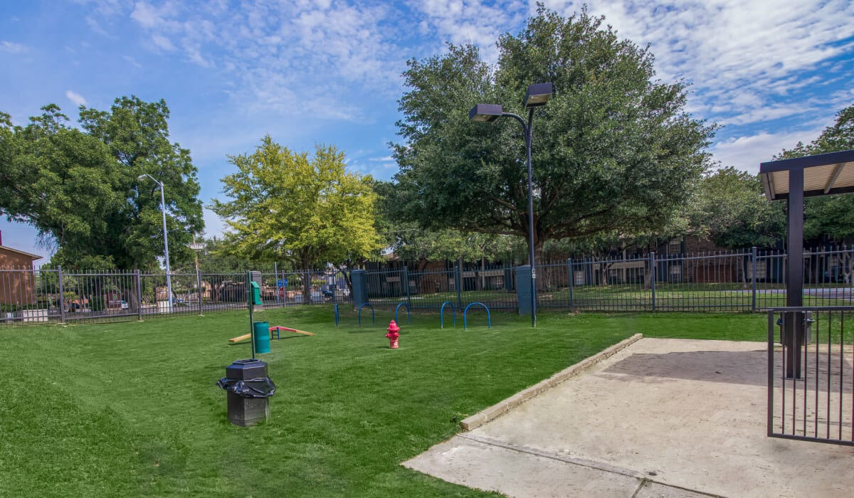 Athena Apartment Homes Image 11