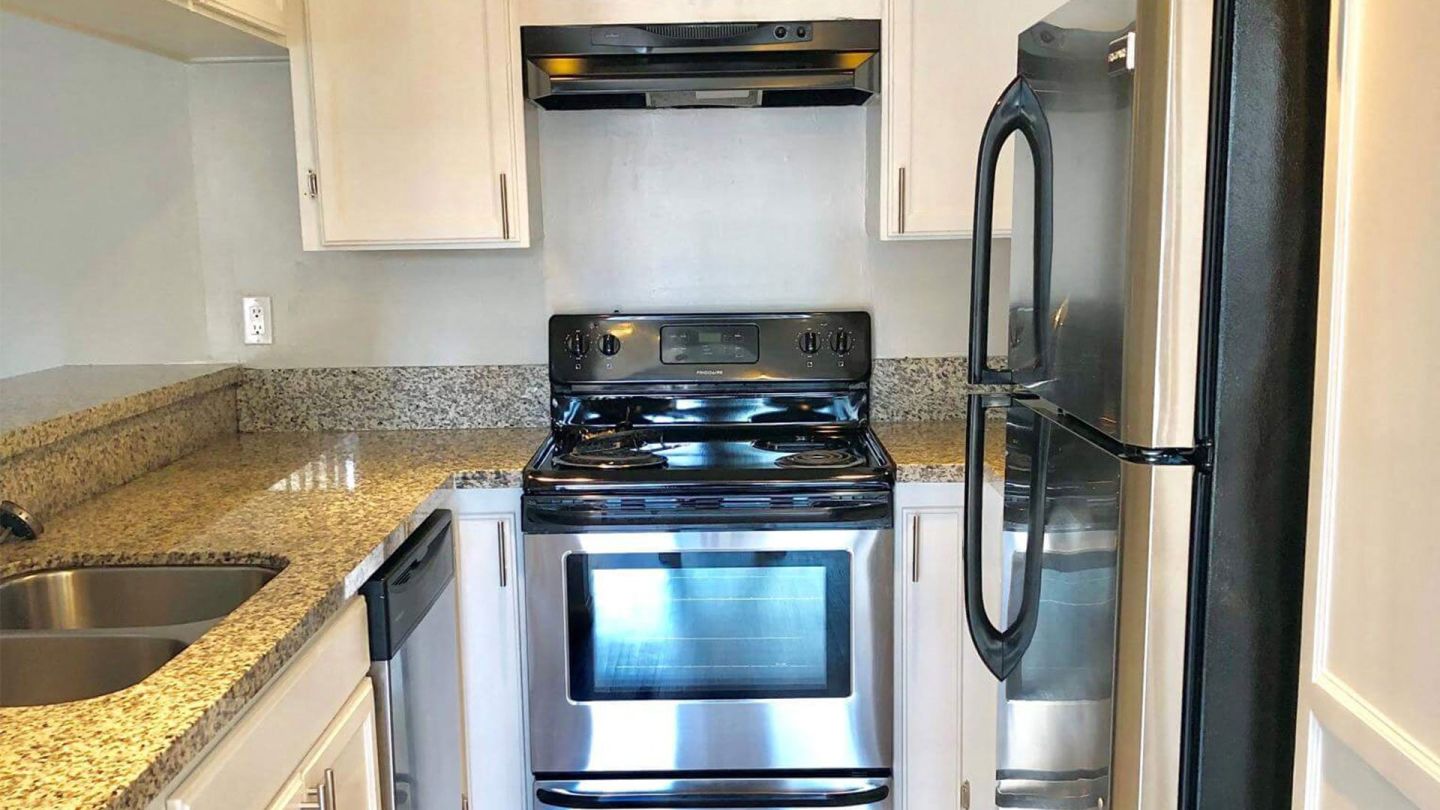 City Park View Apartments Image 3