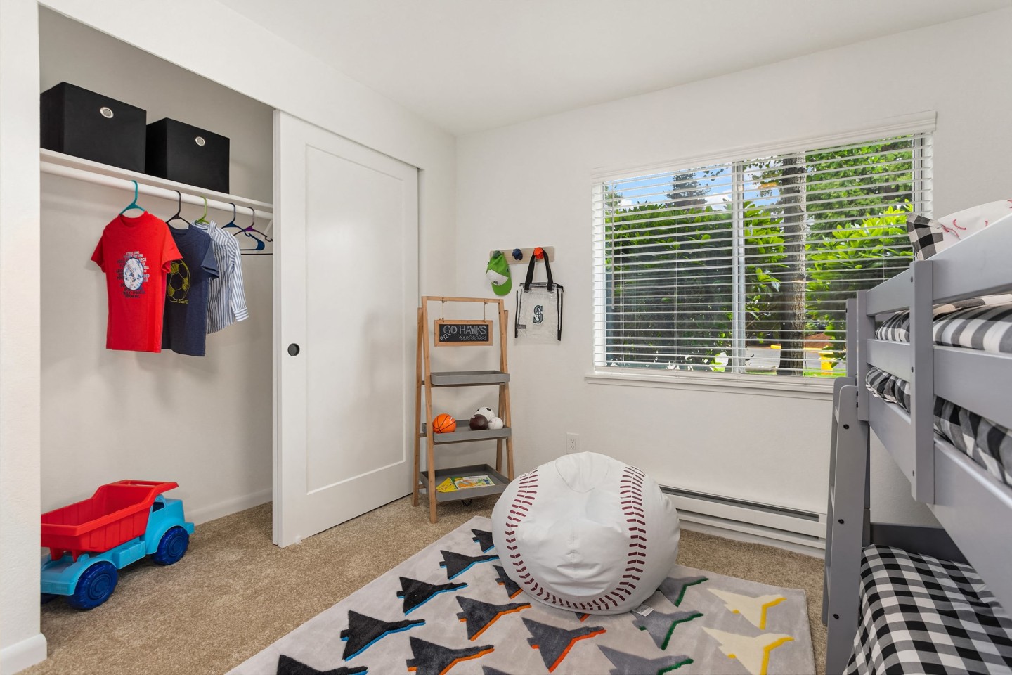 Porchlight Apartments Image 14