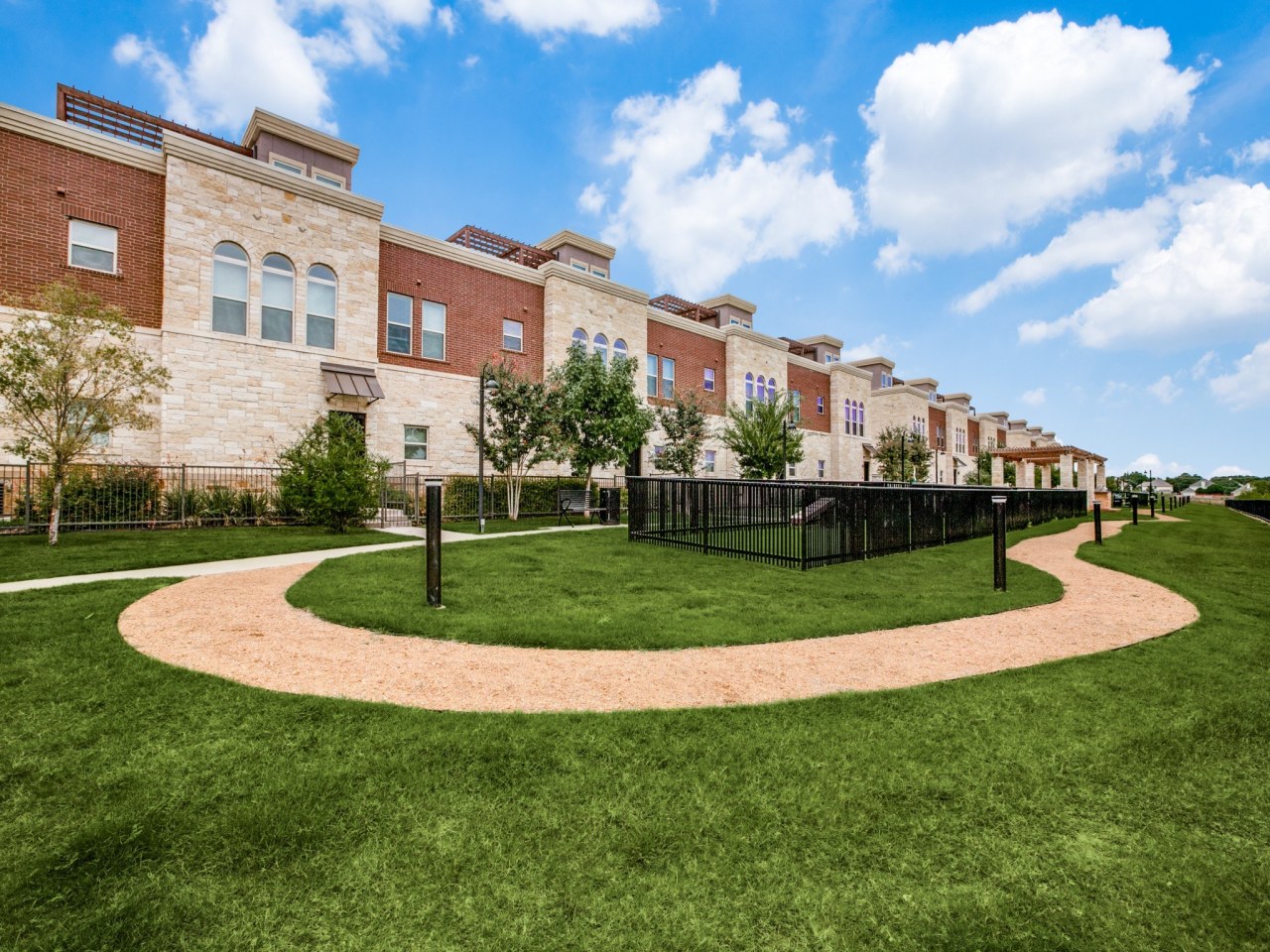 Capitol at Stonebriar Image 1