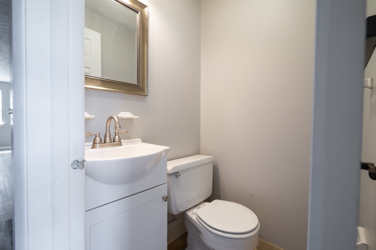 Willowbrooke Apartments & Townhomes Image 25