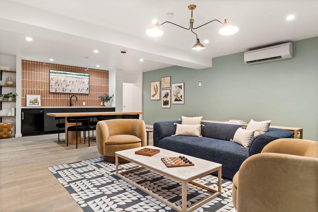 Brookside Terrace Image 19