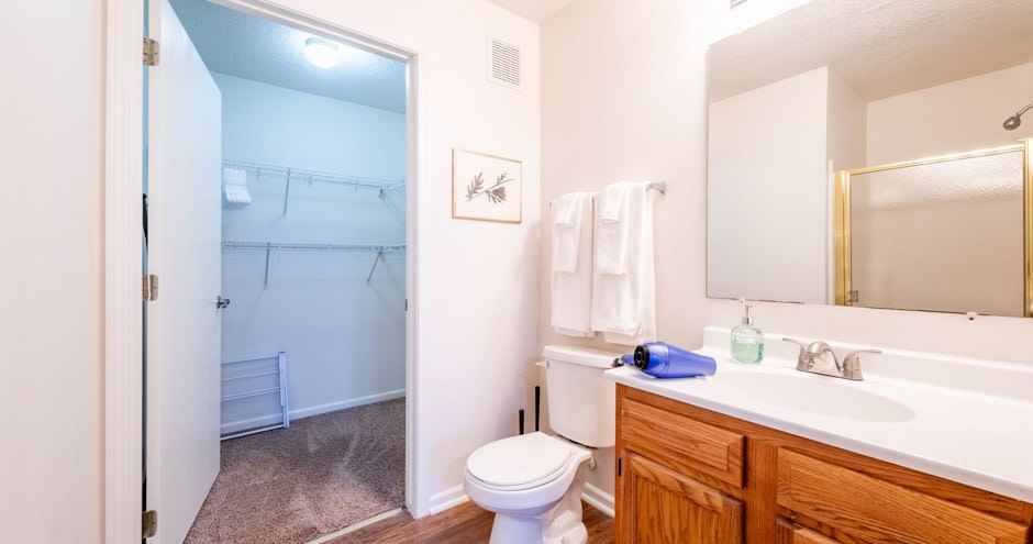 Polo Club Apartments Image 10