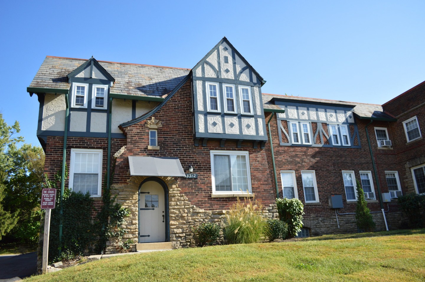Cincinnati Premier Living Image 33