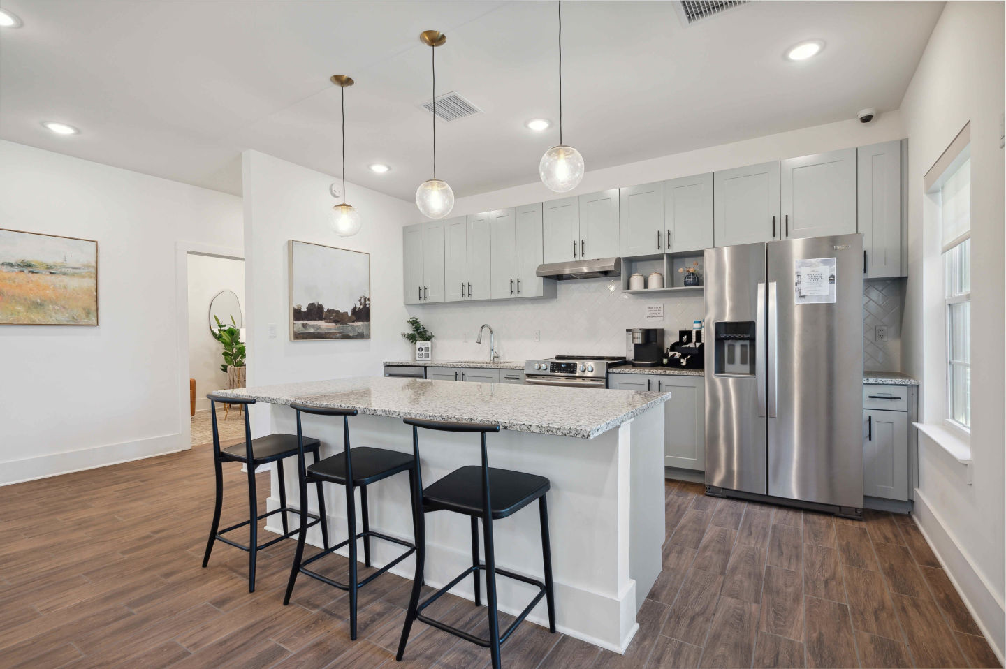 Farmhouse Luxury Apartments Image 57