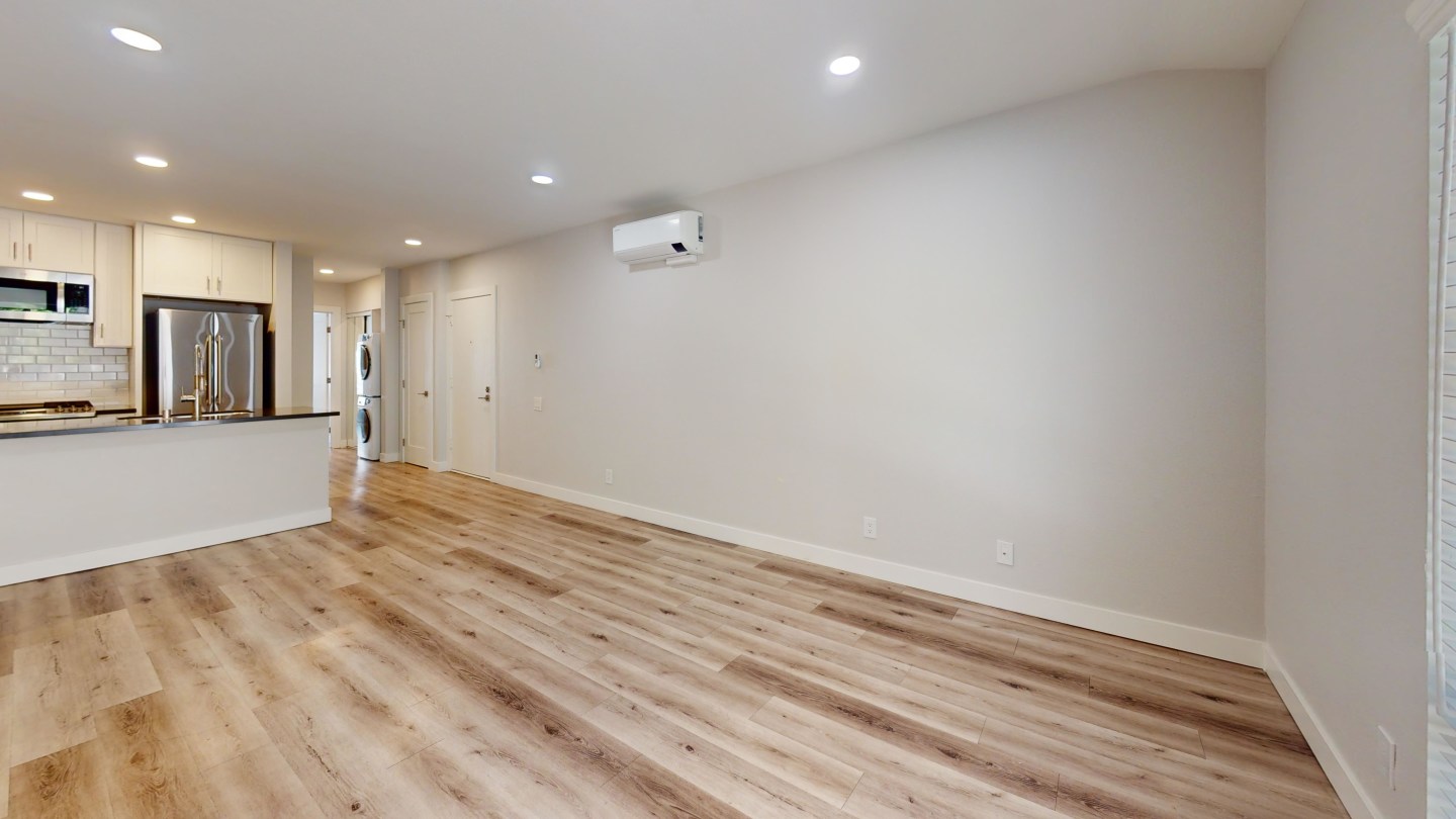 Charter Oaks Image 20