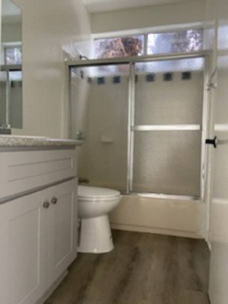 1210 N Las Palmas Ave Image 12