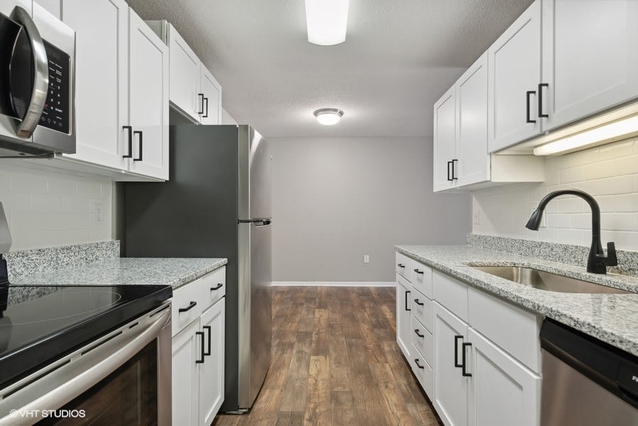 Reserve Eden Prairie Image 46
