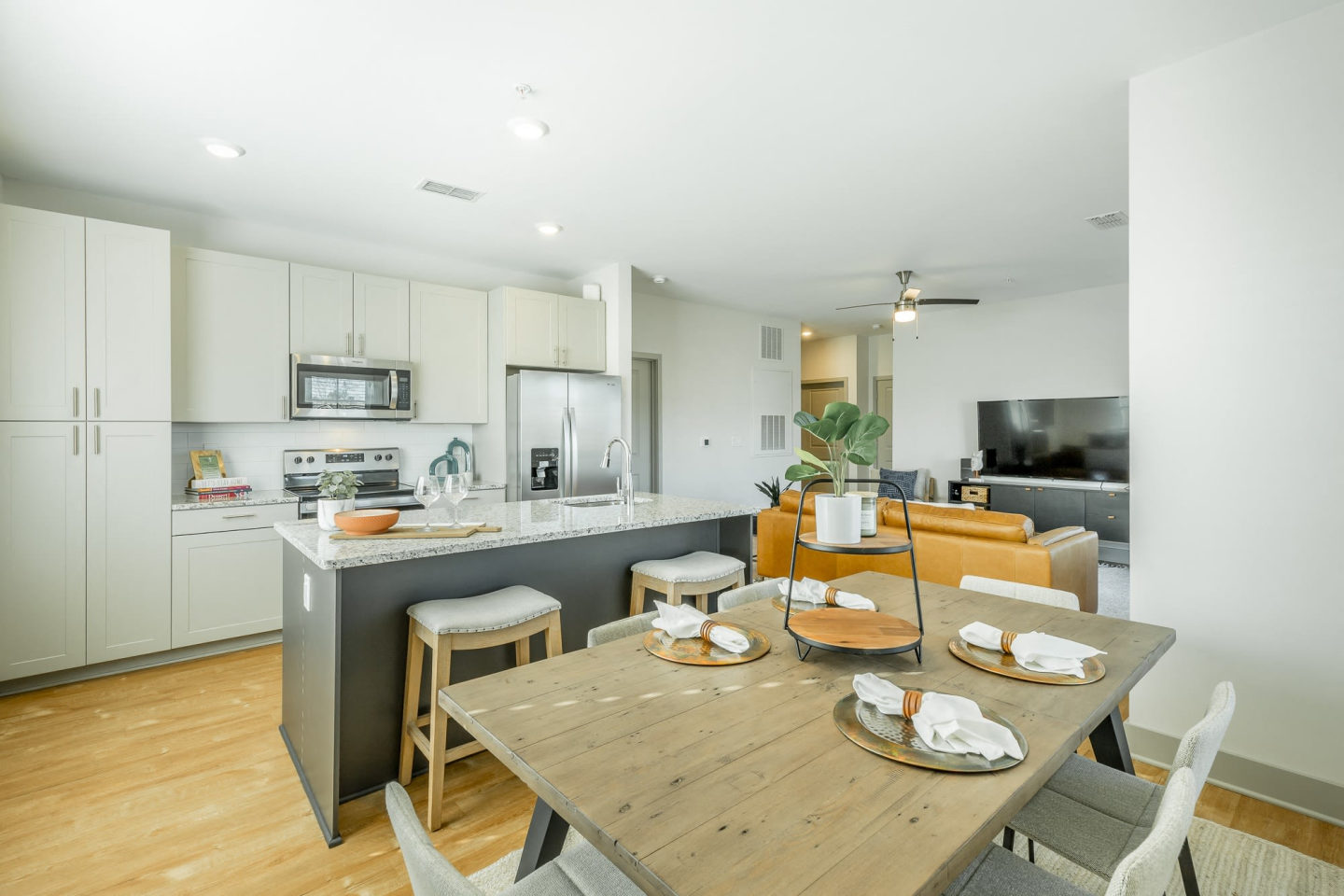 Anthem Luxury Rental Homes Image 9