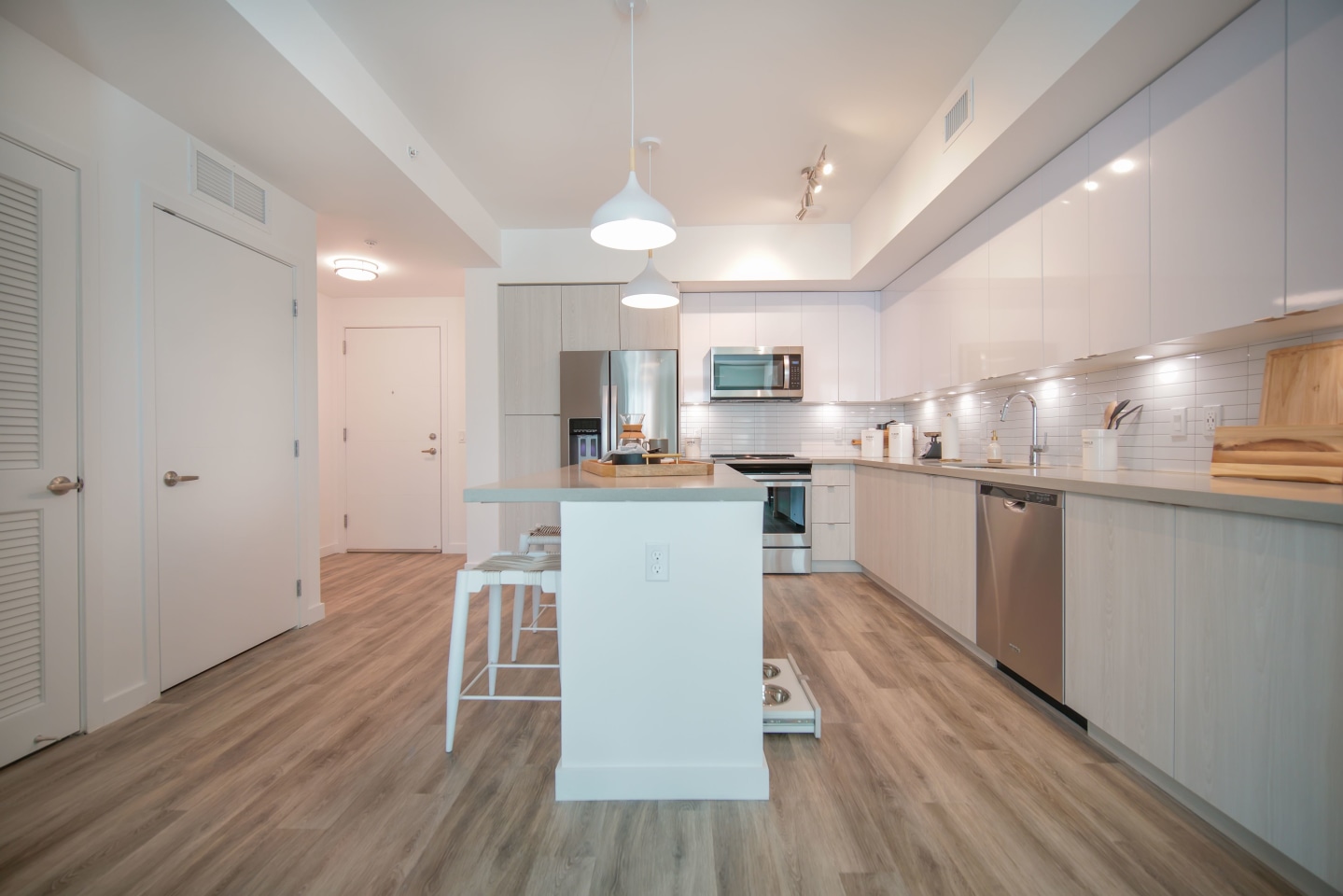 10X Living at Fort Lauderdale Image 31