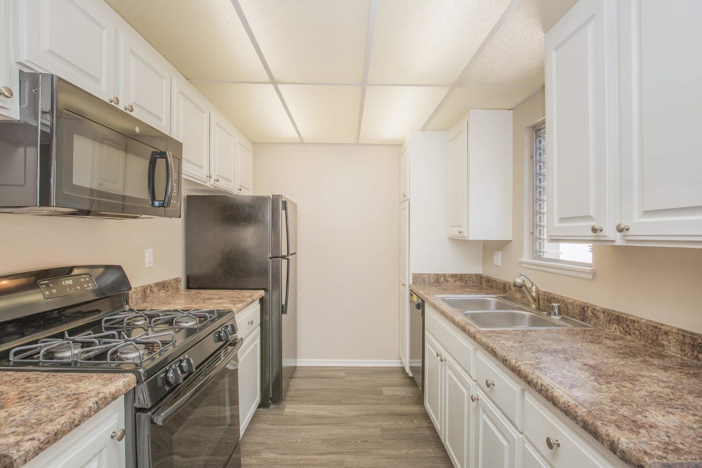 Huntington Highlander Apartment Homes Image 30