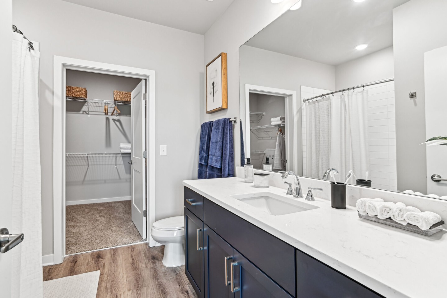 Accent Berkeley Place Image 10