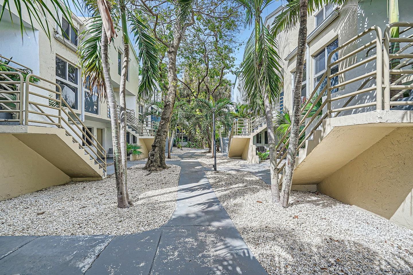 Ludlam Point Apartments Image 19