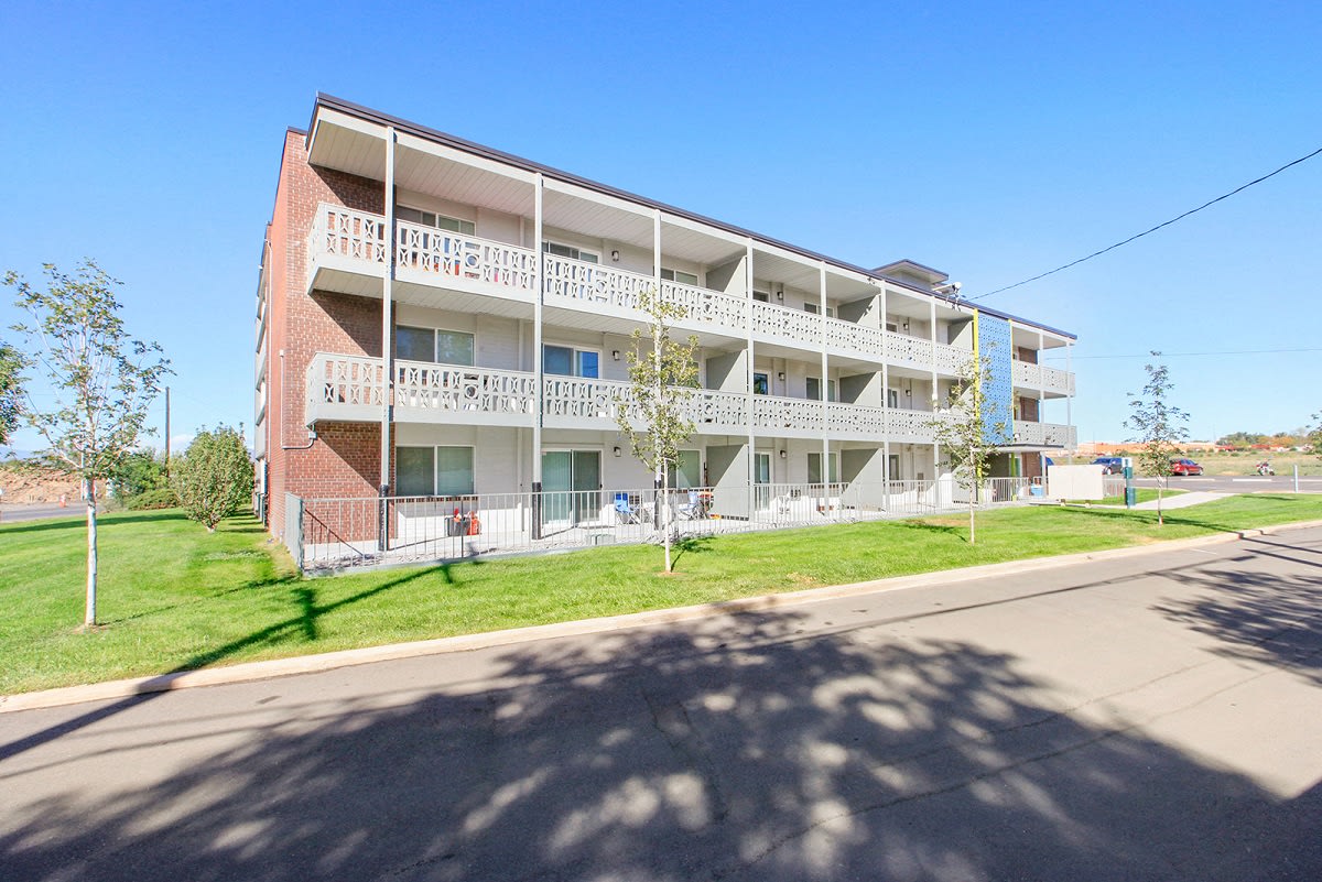 The Flats on 70th Image 14