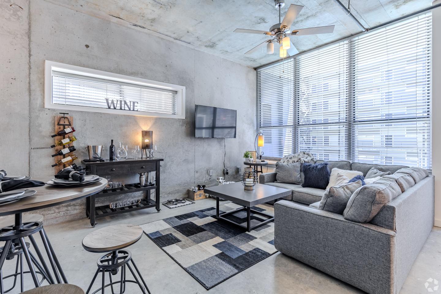1016 Lofts Image 12
