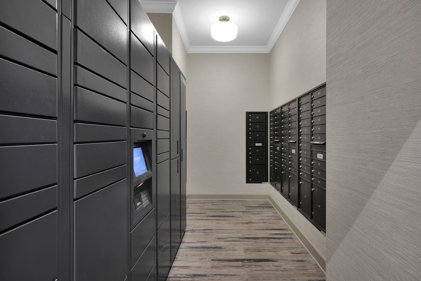 The Residences at Barnett Image 30