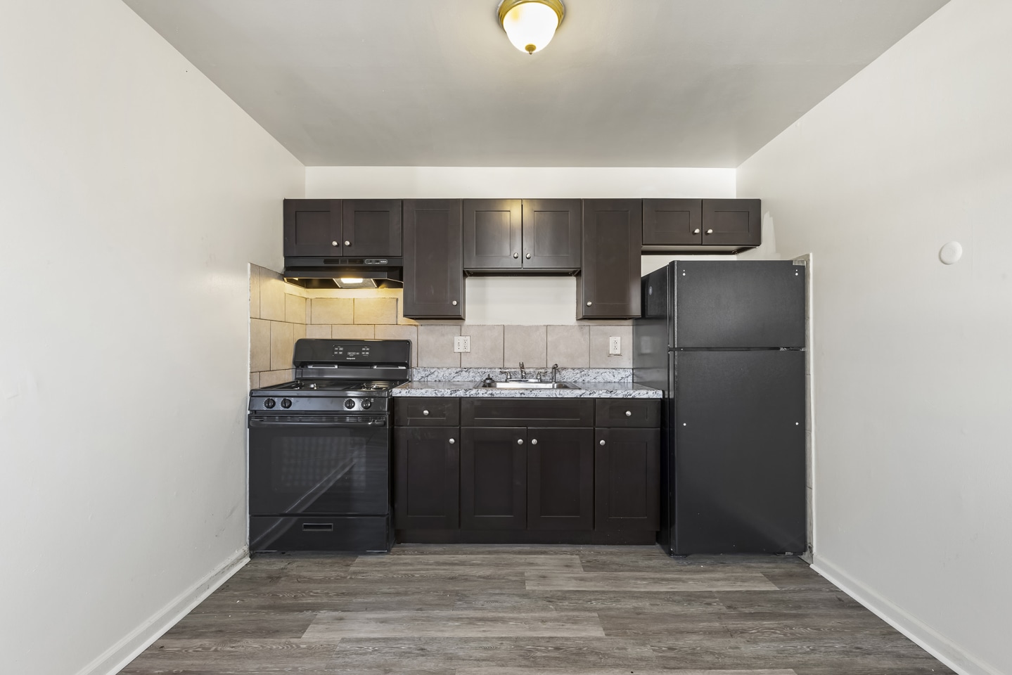 Spencer Place Apartments Image 13