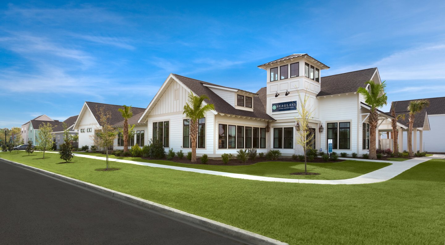 Seaglass Cottage Apartment Homes Image 25