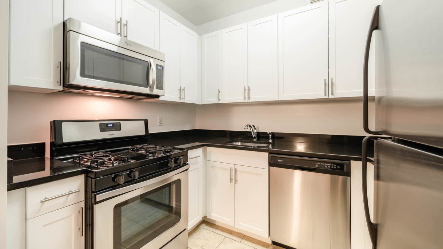 71 Broadway Image 19